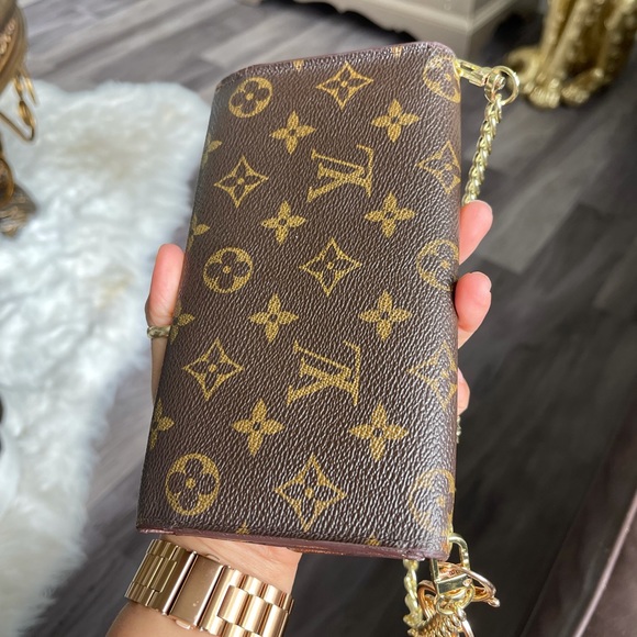 Louis Vuitton continental crossbody - Picture 2 of 10